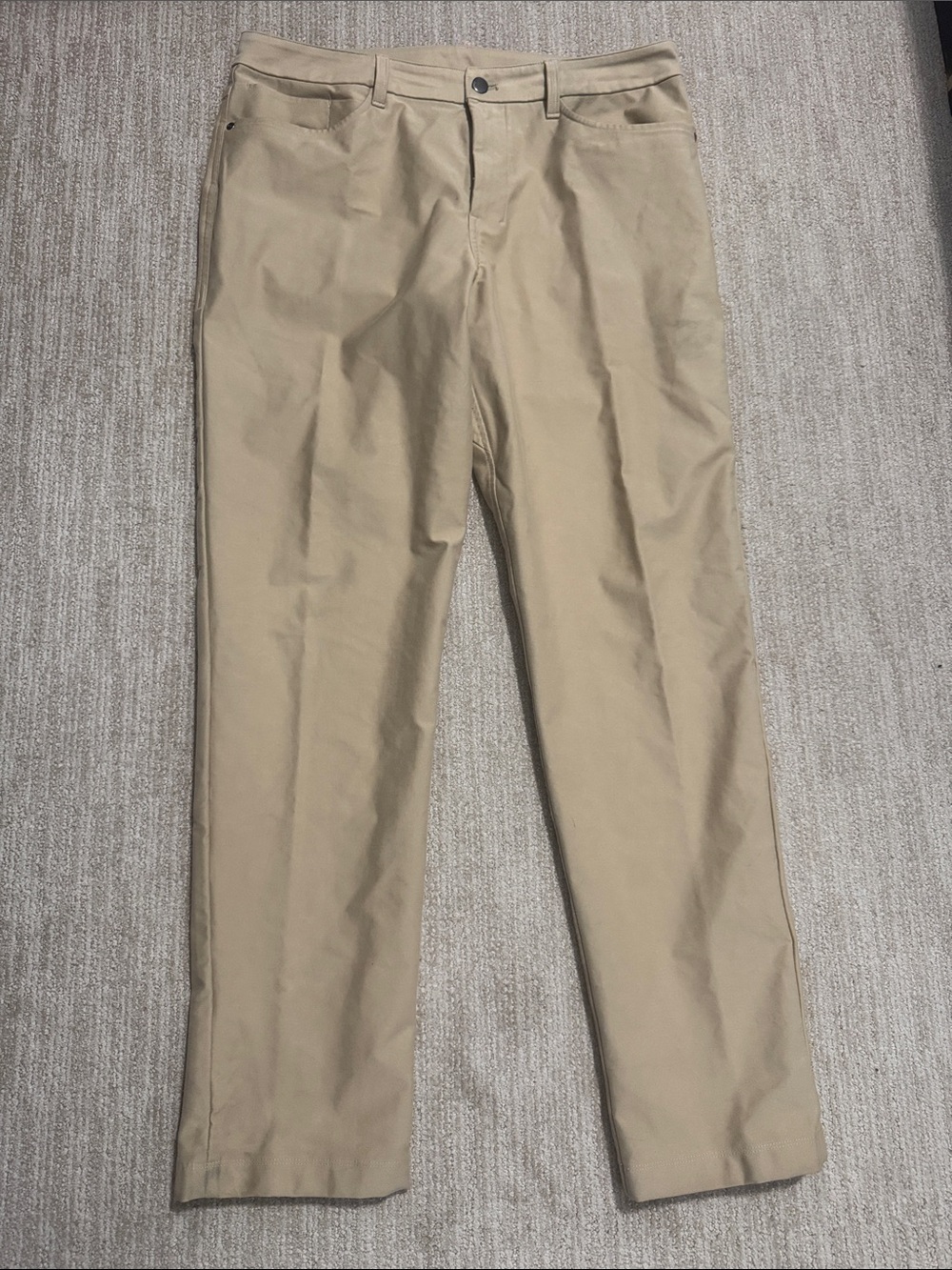 Lululemon Men's 34x32 Trench ABC Classic-Fit 5 Pocket Pant Utilitech Stretch